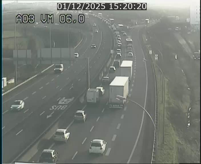 <h2>Traffic live webcam Luxembourg Aire de Berchem - A3 - BK 6 - direction France</h2>