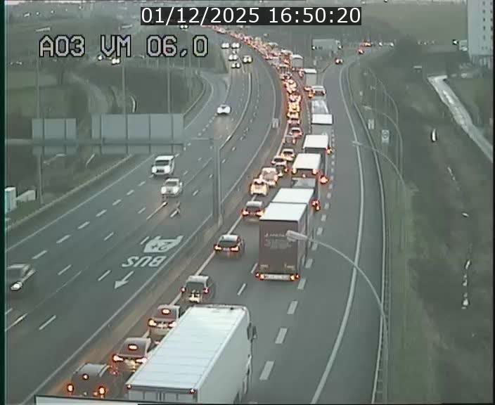 <h2>Traffic live webcam Luxembourg Aire de Berchem - A3 - BK 6 - direction France</h2>