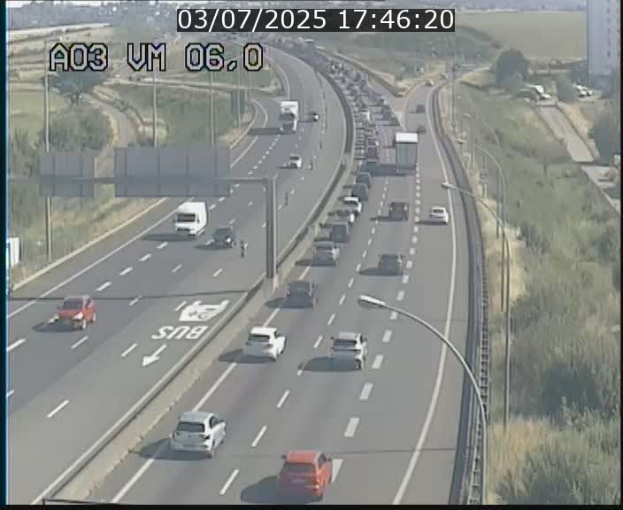 <h2>Traffic live webcam Luxembourg Aire de Berchem - A3 - BK 6 - direction France</h2>