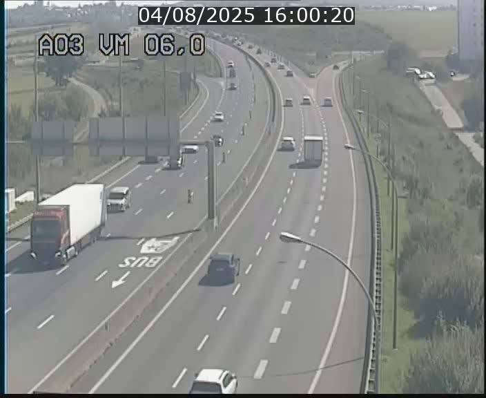<h2>Traffic live webcam Luxembourg Aire de Berchem - A3 - BK 6 - direction France</h2>