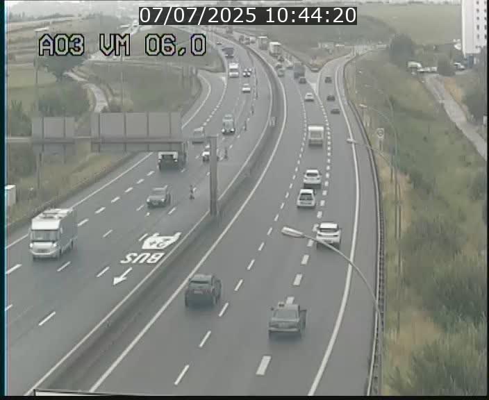 <h2>Traffic live webcam Luxembourg Aire de Berchem - A3 - BK 6 - direction France</h2>