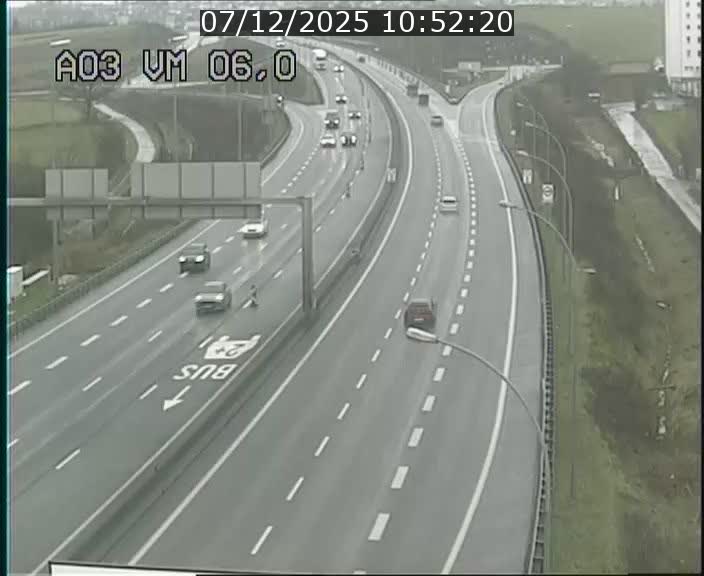<h2>Traffic live webcam Luxembourg Aire de Berchem - A3 - BK 6 - direction France</h2>