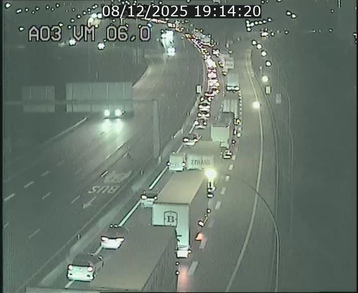 <h2>Traffic live webcam Luxembourg Aire de Berchem - A3 - BK 6 - direction France</h2>