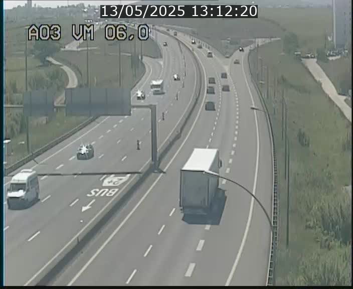 <h2>Traffic live webcam Luxembourg Aire de Berchem - A3 - BK 6 - direction France</h2>