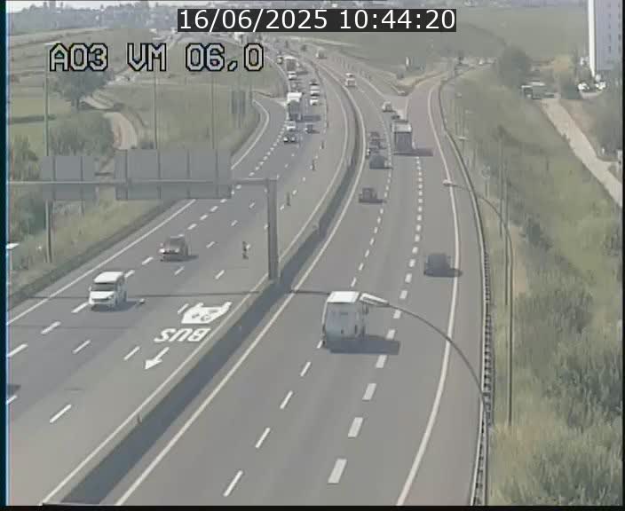 Traffic live webcam Luxembourg Aire de Berchem - A3 - BK 6 - direction France
