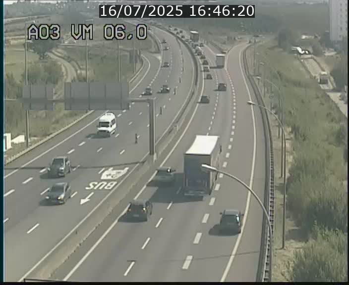 <h2>Traffic live webcam Luxembourg Aire de Berchem - A3 - BK 6 - direction France</h2>