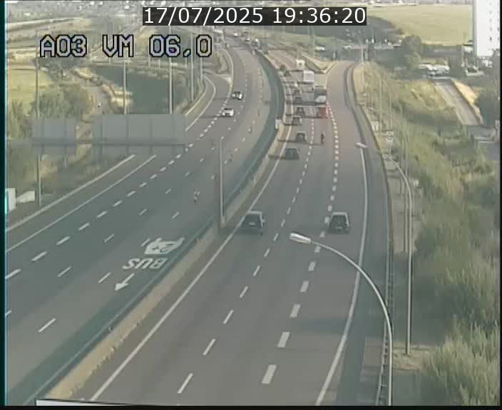 <h2>Traffic live webcam Luxembourg Aire de Berchem - A3 - BK 6 - direction France</h2>