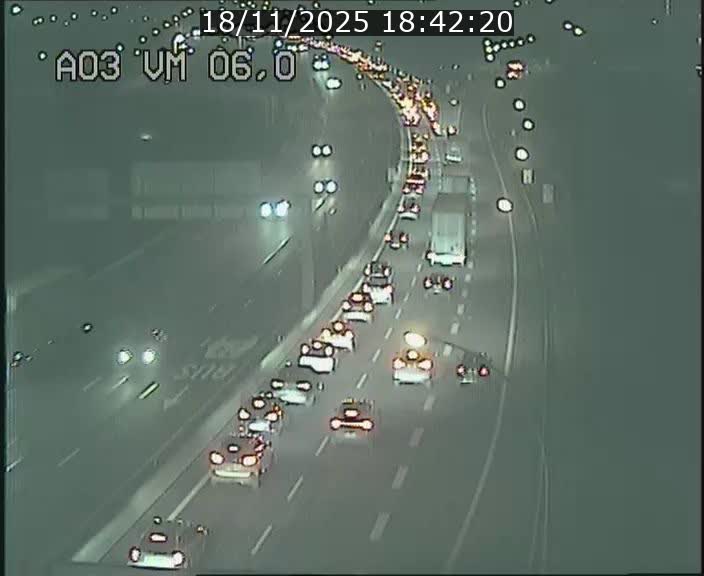 <h2>Traffic live webcam Luxembourg Aire de Berchem - A3 - BK 6 - direction France</h2>