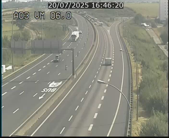 Traffic live webcam Luxembourg Aire de Berchem - A3 - BK 6 - direction France