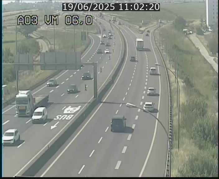 <h2>Traffic live webcam Luxembourg Aire de Berchem - A3 - BK 6 - direction France</h2>
