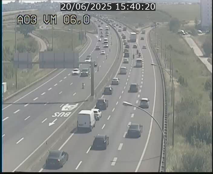 <h2>Traffic live webcam Luxembourg Aire de Berchem - A3 - BK 6 - direction France</h2>