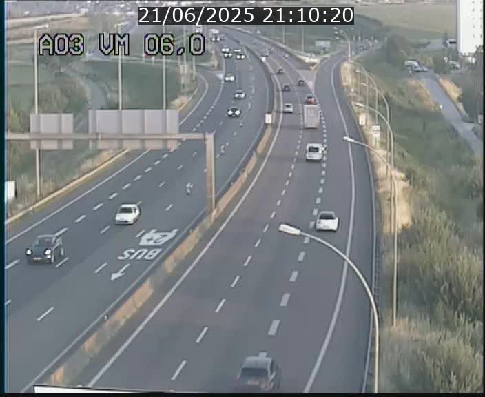 <h2>Traffic live webcam Luxembourg Aire de Berchem - A3 - BK 6 - direction France</h2>