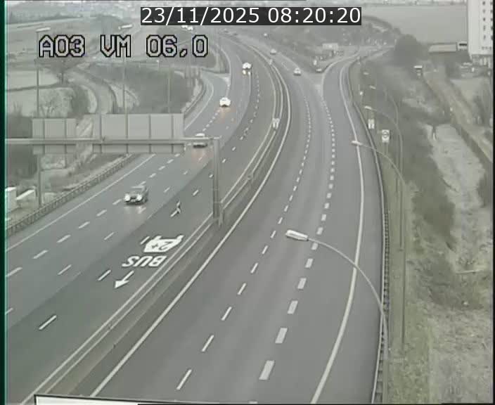 <h2>Traffic live webcam Luxembourg Aire de Berchem - A3 - BK 6 - direction France</h2>