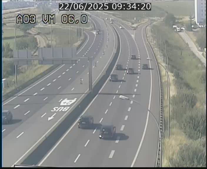 <h2>Traffic live webcam Luxembourg Aire de Berchem - A3 - BK 6 - direction France</h2>