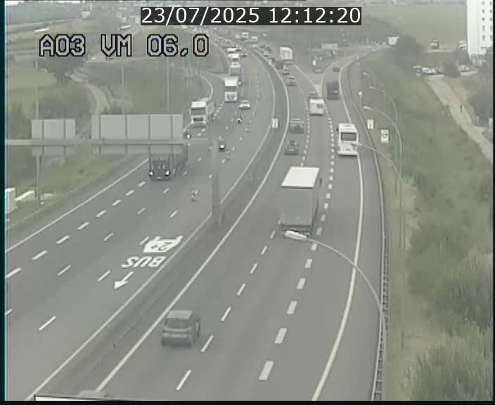 <h2>Traffic live webcam Luxembourg Aire de Berchem - A3 - BK 6 - direction France</h2>