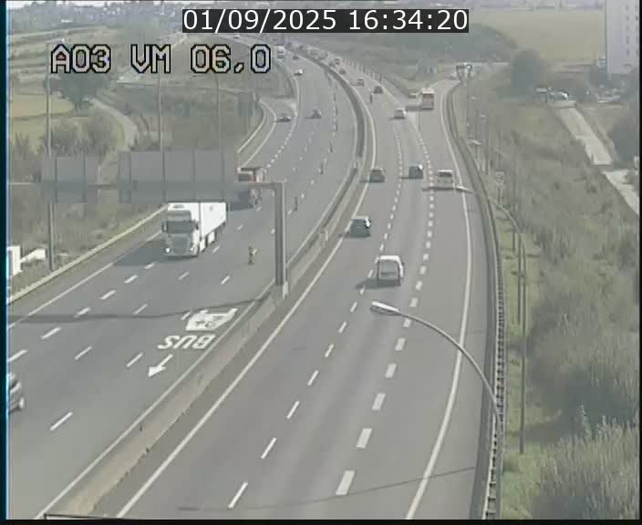 <h2>Traffic live webcam Luxembourg Aire de Berchem - A3 - BK 6 - direction France</h2>