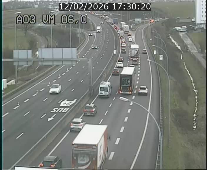 <h2>Traffic live webcam Luxembourg Aire de Berchem - A3 - BK 6 - direction France</h2>