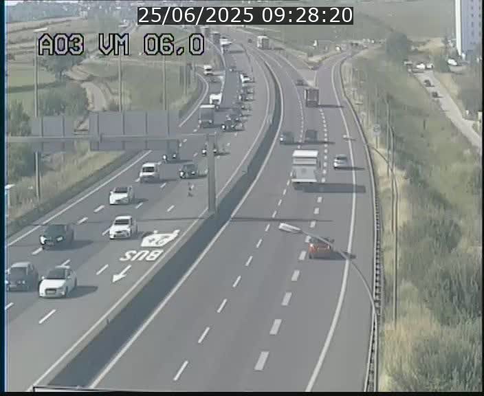 <h2>Traffic live webcam Luxembourg Aire de Berchem - A3 - BK 6 - direction France</h2>