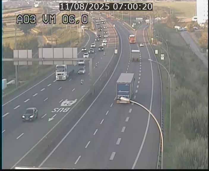 <h2>Traffic live webcam Luxembourg Aire de Berchem - A3 - BK 6 - direction France</h2>