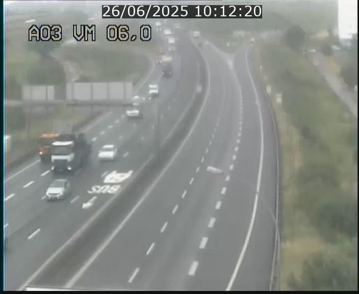 <h2>Traffic live webcam Luxembourg Aire de Berchem - A3 - BK 6 - direction France</h2>