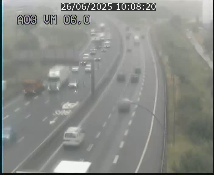 <h2>Traffic live webcam Luxembourg Aire de Berchem - A3 - BK 6 - direction France</h2>