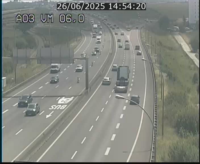 <h2>Traffic live webcam Luxembourg Aire de Berchem - A3 - BK 6 - direction France</h2>