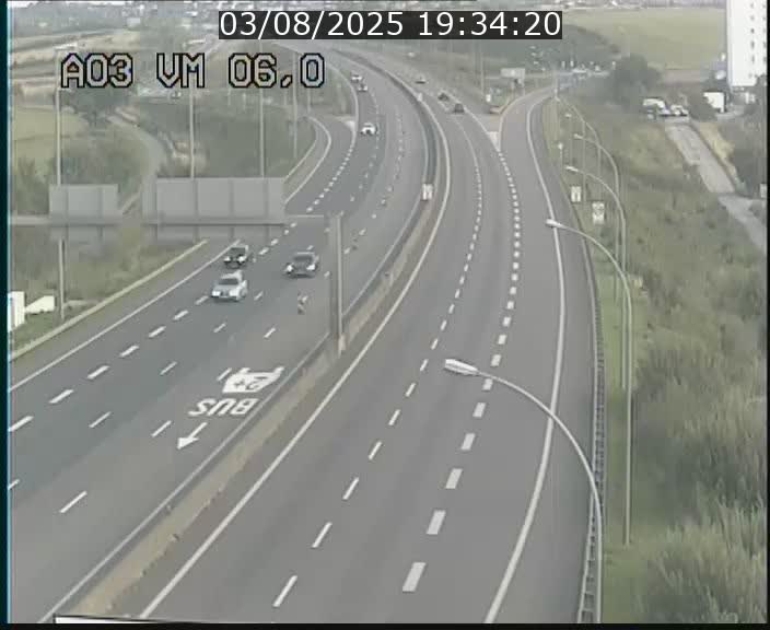 <h2>Traffic live webcam Luxembourg Aire de Berchem - A3 - BK 6 - direction France</h2>