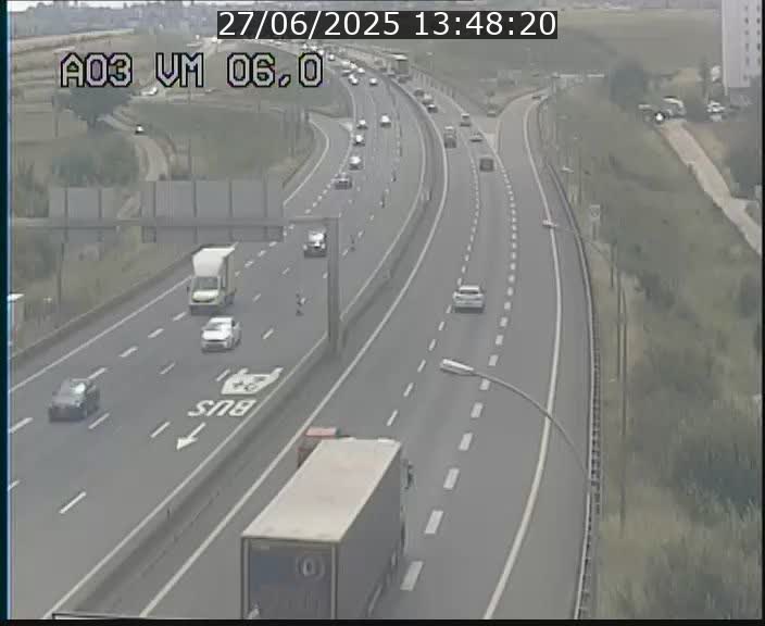<h2>Traffic live webcam Luxembourg Aire de Berchem - A3 - BK 6 - direction France</h2>