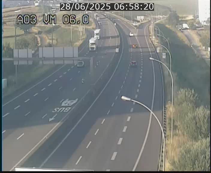 <h2>Traffic live webcam Luxembourg Aire de Berchem - A3 - BK 6 - direction France</h2>
