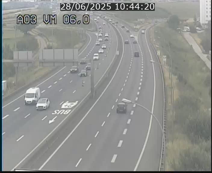 <h2>Traffic live webcam Luxembourg Aire de Berchem - A3 - BK 6 - direction France</h2>