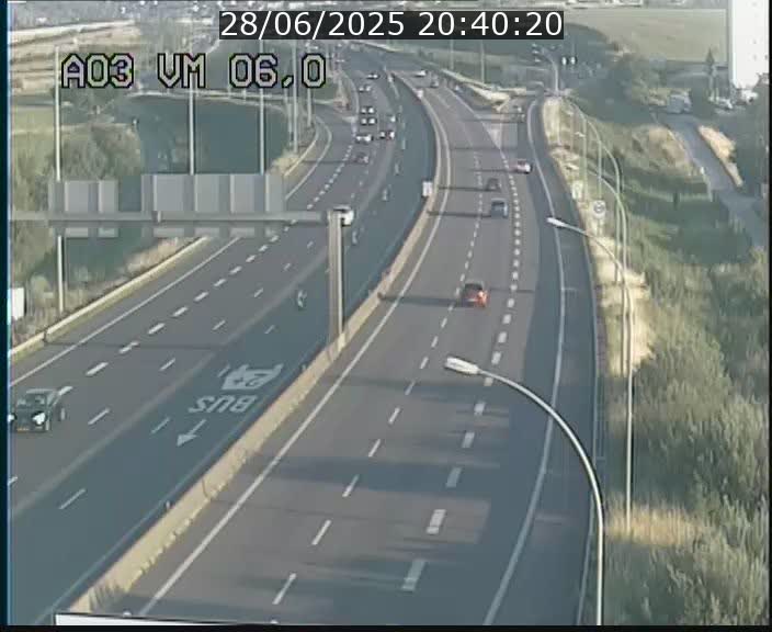 <h2>Traffic live webcam Luxembourg Aire de Berchem - A3 - BK 6 - direction France</h2>