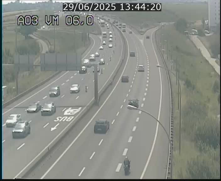 <h2>Traffic live webcam Luxembourg Aire de Berchem - A3 - BK 6 - direction France</h2>