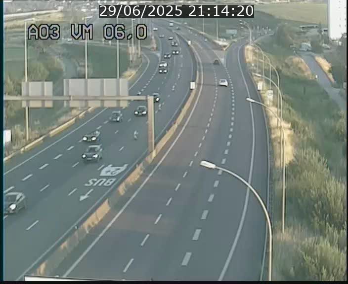 <h2>Traffic live webcam Luxembourg Aire de Berchem - A3 - BK 6 - direction France</h2>
