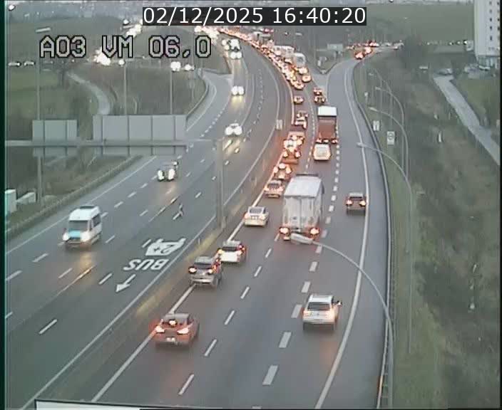<h2>Traffic live webcam Luxembourg Aire de Berchem - A3 - BK 6 - direction France</h2>