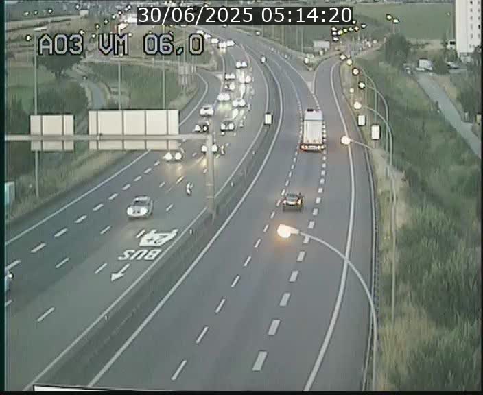 <h2>Traffic live webcam Luxembourg Aire de Berchem - A3 - BK 6 - direction France</h2>