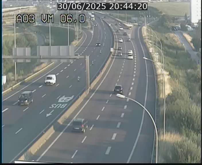 <h2>Traffic live webcam Luxembourg Aire de Berchem - A3 - BK 6 - direction France</h2>