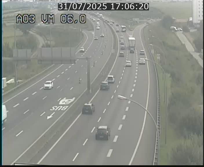<h2>Traffic live webcam Luxembourg Aire de Berchem - A3 - BK 6 - direction France</h2>