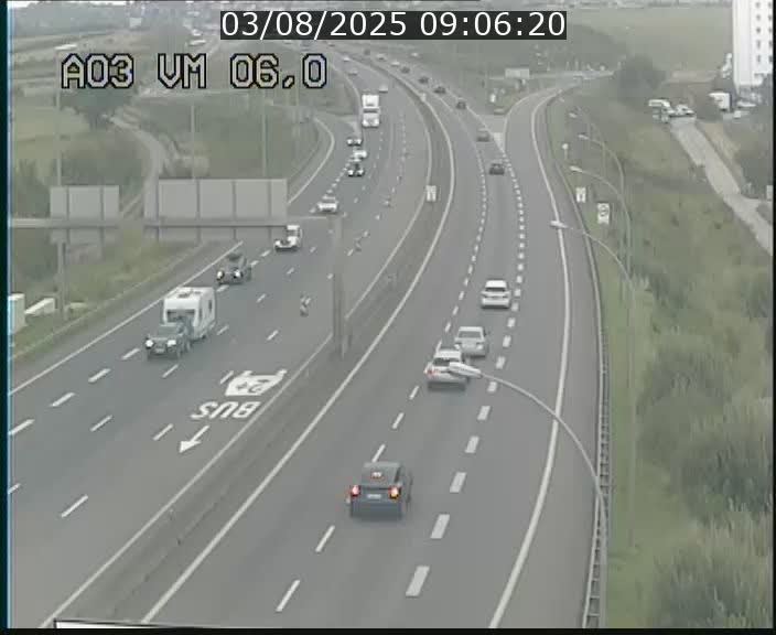 <h2>Traffic live webcam Luxembourg Aire de Berchem - A3 - BK 6 - direction France</h2>