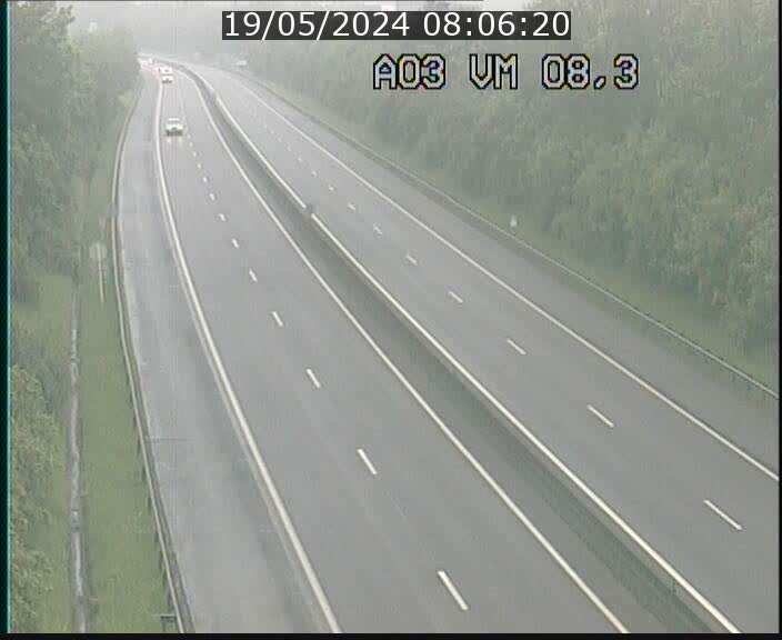 Traffic live webcam Luxembourg Bettembourg - A3 - BK 8.3 - direction France