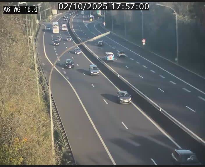 <h2>Traffic live webcam Luxembourg Aire de Capellen - A6 - BK 16.6 - direction Luxembourg/France/Allemagne</h2>