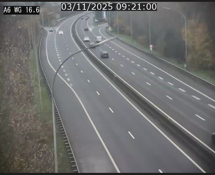 <h2>Traffic live webcam Luxembourg Aire de Capellen - A6 - BK 16.6 - direction Luxembourg/France/Allemagne</h2>