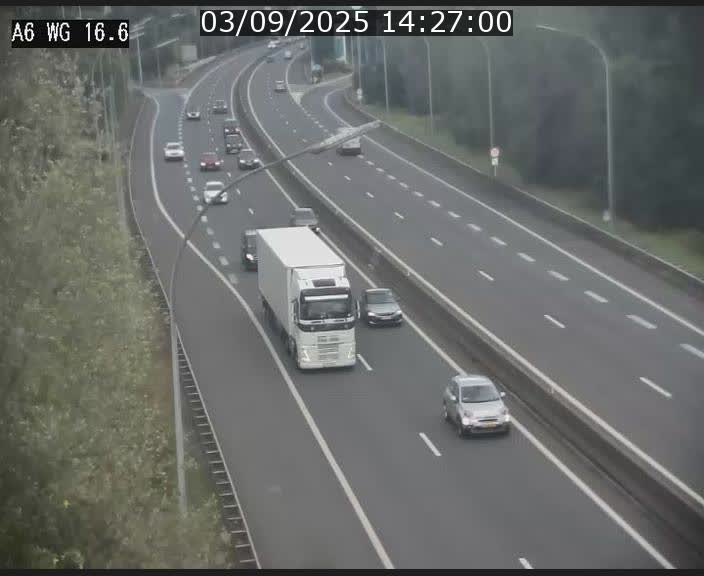 <h2>Traffic live webcam Luxembourg Aire de Capellen - A6 - BK 16.6 - direction Luxembourg/France/Allemagne</h2>