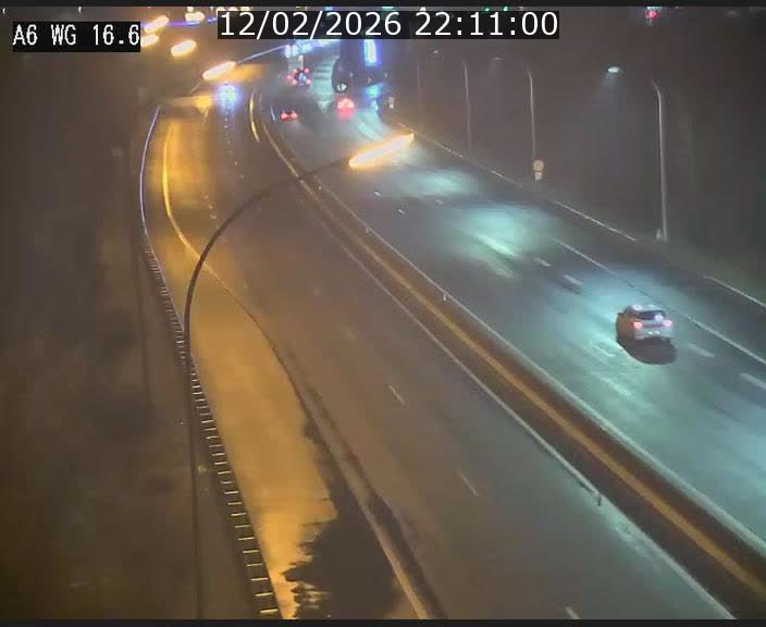 <h2>Traffic live webcam Luxembourg Aire de Capellen - A6 - BK 16.6 - direction Luxembourg/France/Allemagne</h2>