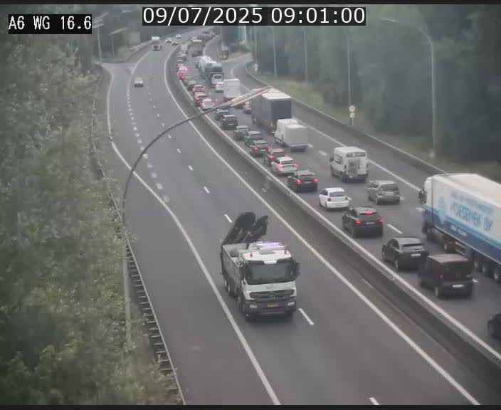 Traffic live webcam Luxembourg Aire de Capellen - A6 - BK 16.6 - direction Luxembourg/France/Allemagne