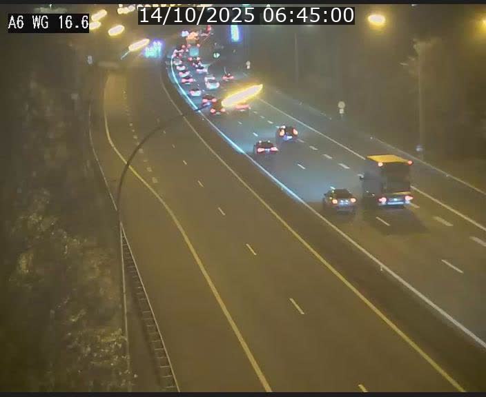 <h2>Traffic live webcam Luxembourg Aire de Capellen - A6 - BK 16.6 - direction Luxembourg/France/Allemagne</h2>