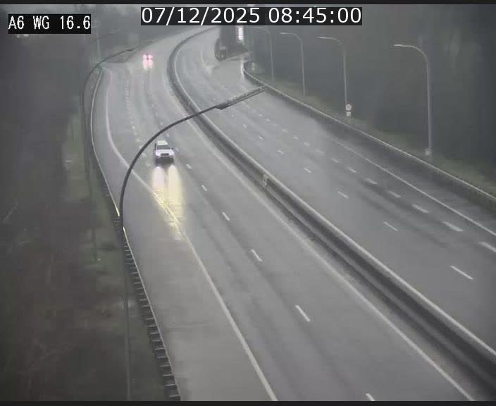 <h2>Traffic live webcam Luxembourg Aire de Capellen - A6 - BK 16.6 - direction Luxembourg/France/Allemagne</h2>