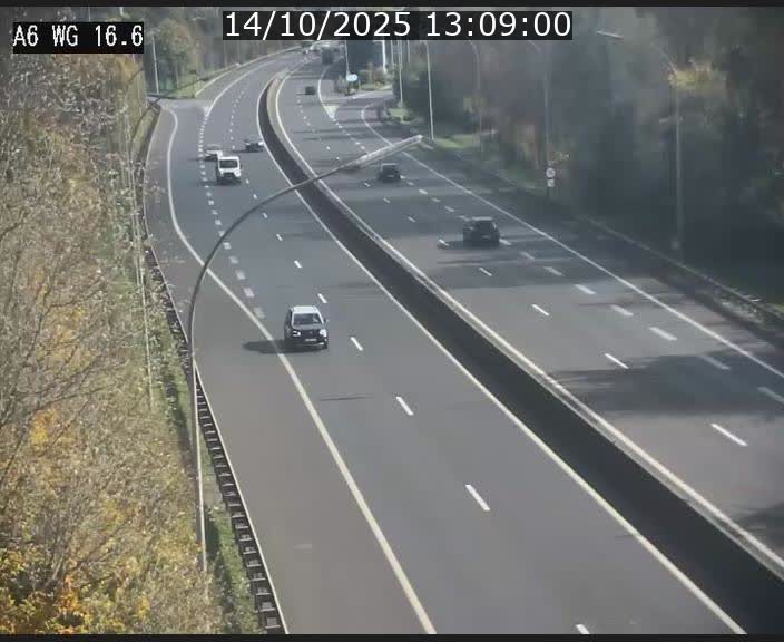<h2>Traffic live webcam Luxembourg Aire de Capellen - A6 - BK 16.6 - direction Luxembourg/France/Allemagne</h2>