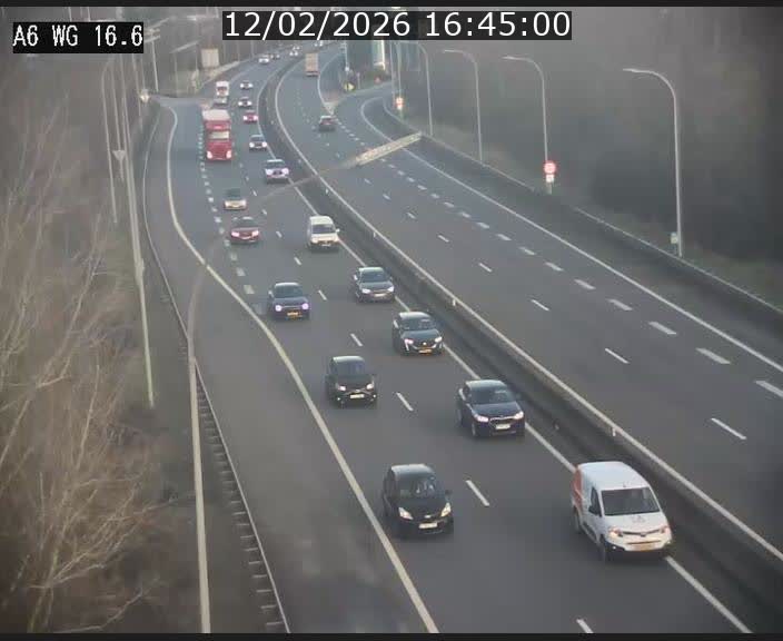 <h2>Traffic live webcam Luxembourg Aire de Capellen - A6 - BK 16.6 - direction Luxembourg/France/Allemagne</h2>
