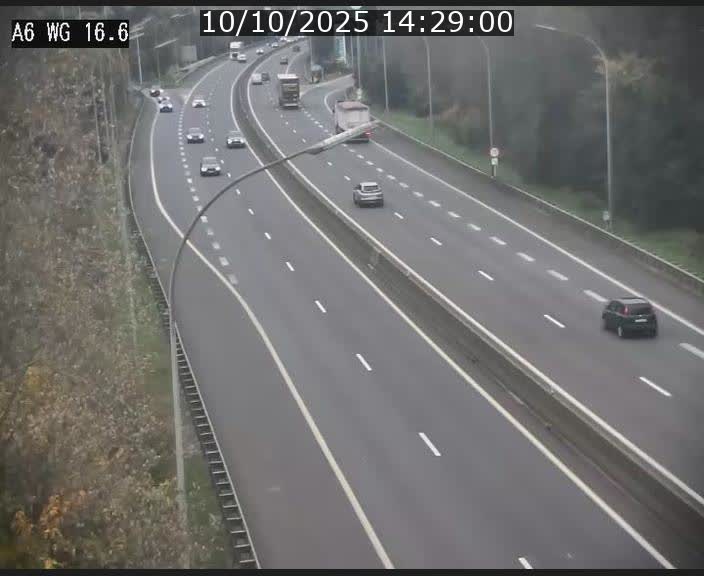 <h2>Traffic live webcam Luxembourg Aire de Capellen - A6 - BK 16.6 - direction Luxembourg/France/Allemagne</h2>