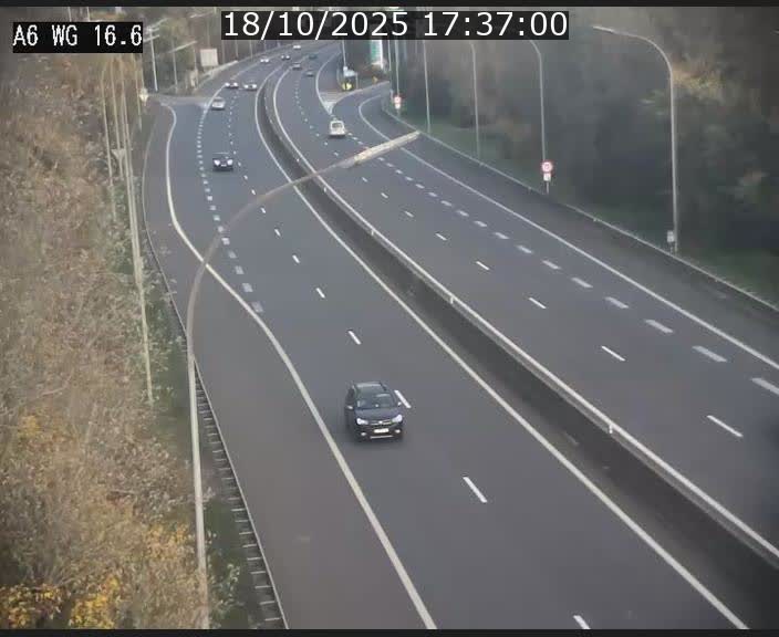 <h2>Traffic live webcam Luxembourg Aire de Capellen - A6 - BK 16.6 - direction Luxembourg/France/Allemagne</h2>